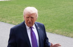 Trump reafirmó el ultimátum a Irán: advirtió que “la destrucción será total” si el régimen no reabre el estrecho de Ormuz imagen-5