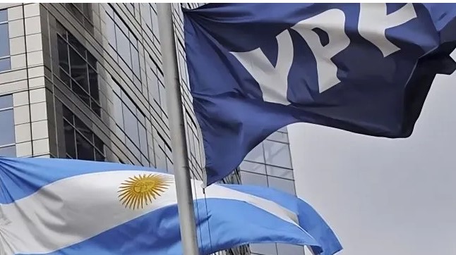 Triunfo para la Argentina en el juicio por YPF: la justicia de EEUU anuló la condena de u$s16.100 millones imagen-12