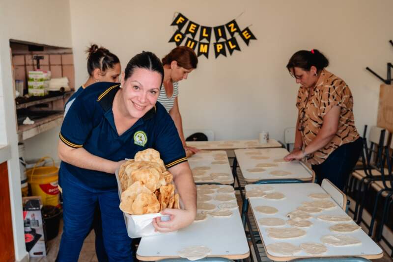 Cultura en Movimiento llegó a las escuelas para reforzar la identidad misionera con música, danza y saberes regionales imagen-2