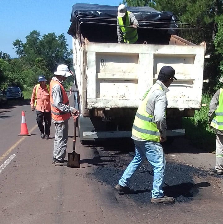Mejoras en la Ruta Provincial 4: Vialidad trabaja en varios tramos clave de la zona Centro Sur imagen-6