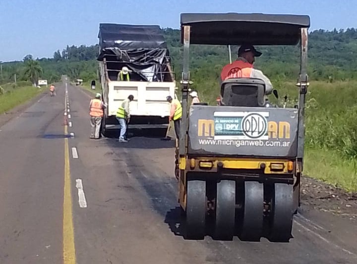 Mejoras en la Ruta Provincial 4: Vialidad trabaja en varios tramos clave de la zona Centro Sur imagen-2