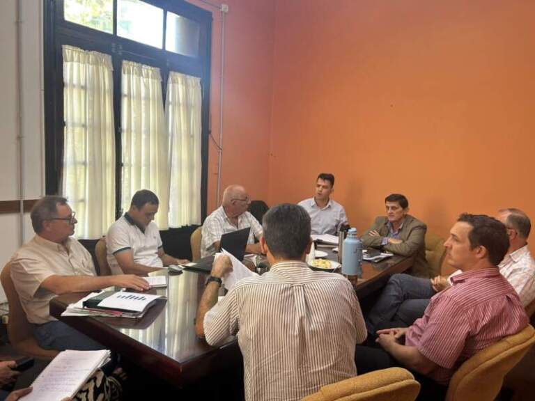 Avanzan en un nuevo régimen de facturación de servicios a oficinas públicas con las cooperativas de agua imagen-19