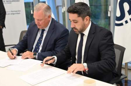 El Ministerio Público de Misiones firma en CABA un convenio estratégico para la alta formación de sus operadores judiciales imagen-11