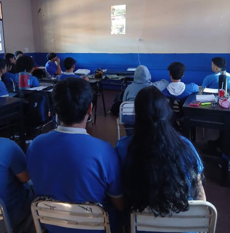 Iplyc: Estudiantes de Candelaria y San Ignacio participaron en jornadas sobre juego responsable y apuestas imagen-2