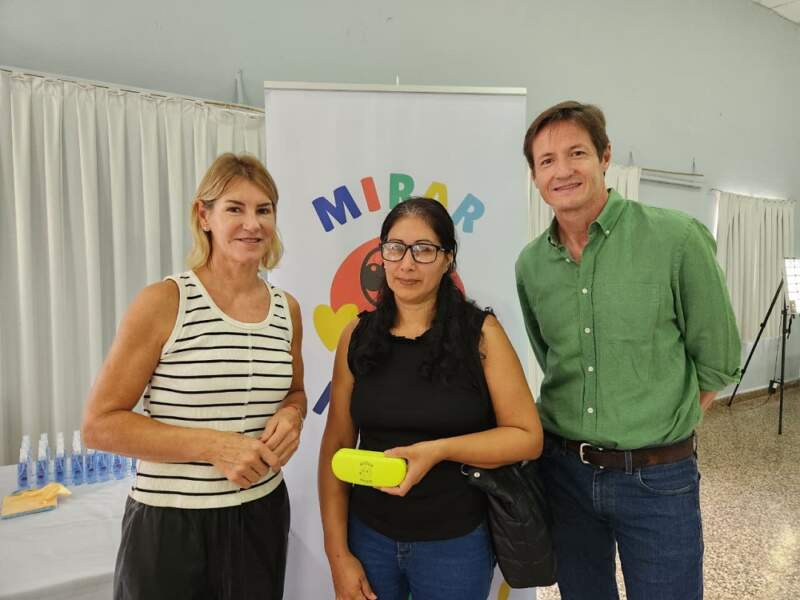Almafuerte recibió al programa Mirar Mejor con atención oftalmológica gratuita y entrega de anteojos para vecinos de la zona imagen-2