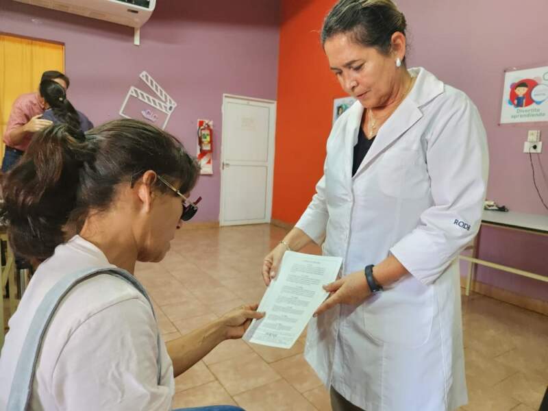 El programa Mirar Mejor llegó a Capioví con atención oftalmológica gratuita y permitió a cientos de vecinos acceder a diagnósticos, anteojos y derivaciones imagen-6