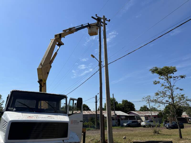 Candelaria: Energía de Misiones cambió 55 postes y 490 luminarias con mejoras en la infraestructura eléctrica imagen-6