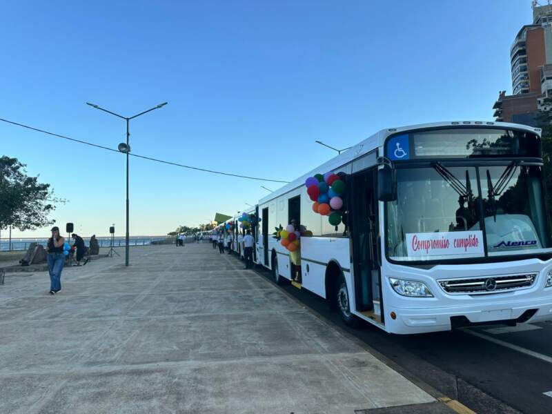 El transporte metropolitano incorpora 16 nuevas unidades para reforzar el servicio en el inicio del ciclo escolar imagen-8