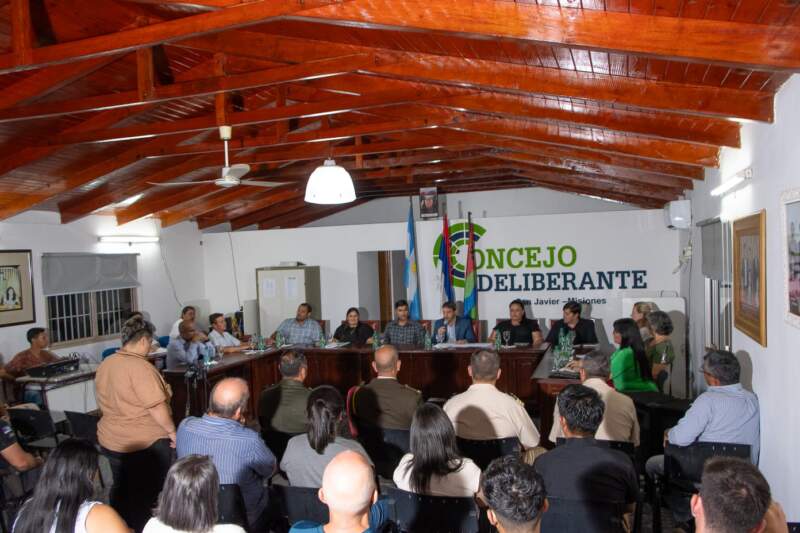 En la apertura de Sesiones 2026 del Concejo, el intendente Vilchez presentó su informe de gestión y proyectó un año de crecimiento para San Javier 7 En la apertura de Sesiones 2026 del Concejo, el intendente Vilchez presentó su informe de gestión y proyectó un año de crecimiento para San Javier imagen-6