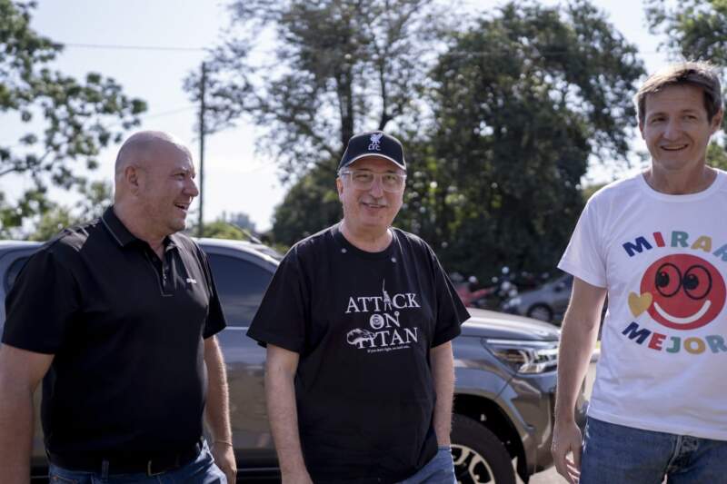 Passalacqua acompañó un nuevo operativo de Mirar Mejor en Panambí: “Todo lo que uno puede dar, se debe dar con cariño, con amor y muy cerquita de la gente” 17 Passalacqua acompañó un nuevo operativo de Mirar Mejor en Panambí: “Todo lo que uno puede dar, se debe dar con cariño, con amor y muy cerquita de la gente” imagen-16