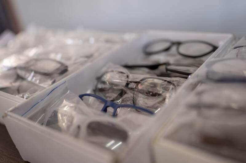 Passalacqua acompañó un nuevo operativo de Mirar Mejor en Panambí: “Todo lo que uno puede dar, se debe dar con cariño, con amor y muy cerquita de la gente” 27 Passalacqua acompañó un nuevo operativo de Mirar Mejor en Panambí: “Todo lo que uno puede dar, se debe dar con cariño, con amor y muy cerquita de la gente” imagen-26