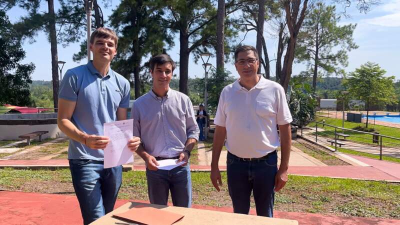 Muebles hechos con madera decomisada: Ecología entregó mobiliario al Club Yabebirí tras un convenio con Deportes imagen-2