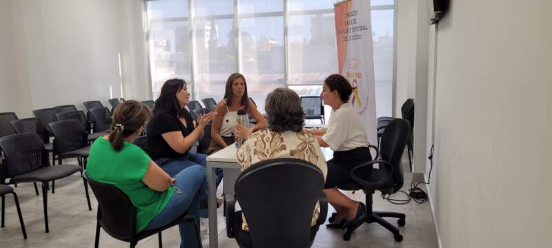 Comisión para el Abordaje Integral del Suicidio firmó convenio con el Colegio de Psicopedagogos para una red de apoyo y prevención "más amplia y efectiva" imagen-4