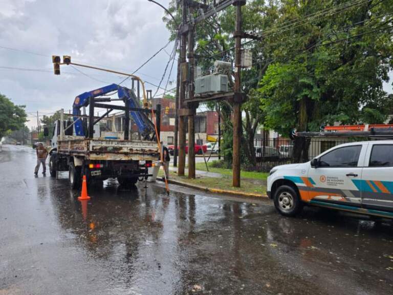 Operativo de emergencia en marcha para superar daños en la infraestructura eléctrica imagen-35