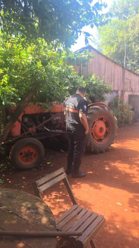 Un colono fue hospitalizado tras ser arrollado por su propio tractor en Jardín América imagen-2