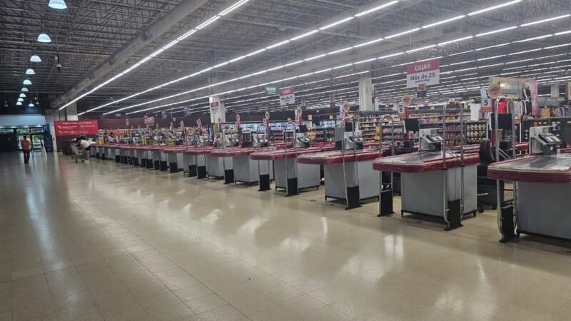 Se desploma el consumo: ventas minoristas caen 5,6% y la mayoría de los comerciantes descarta invertir imagen-2