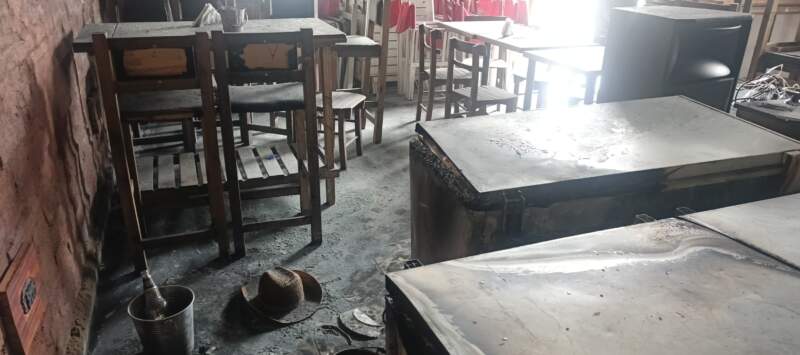 Principio de incendio fue controlado en un local gastronómico de Posadas imagen-6