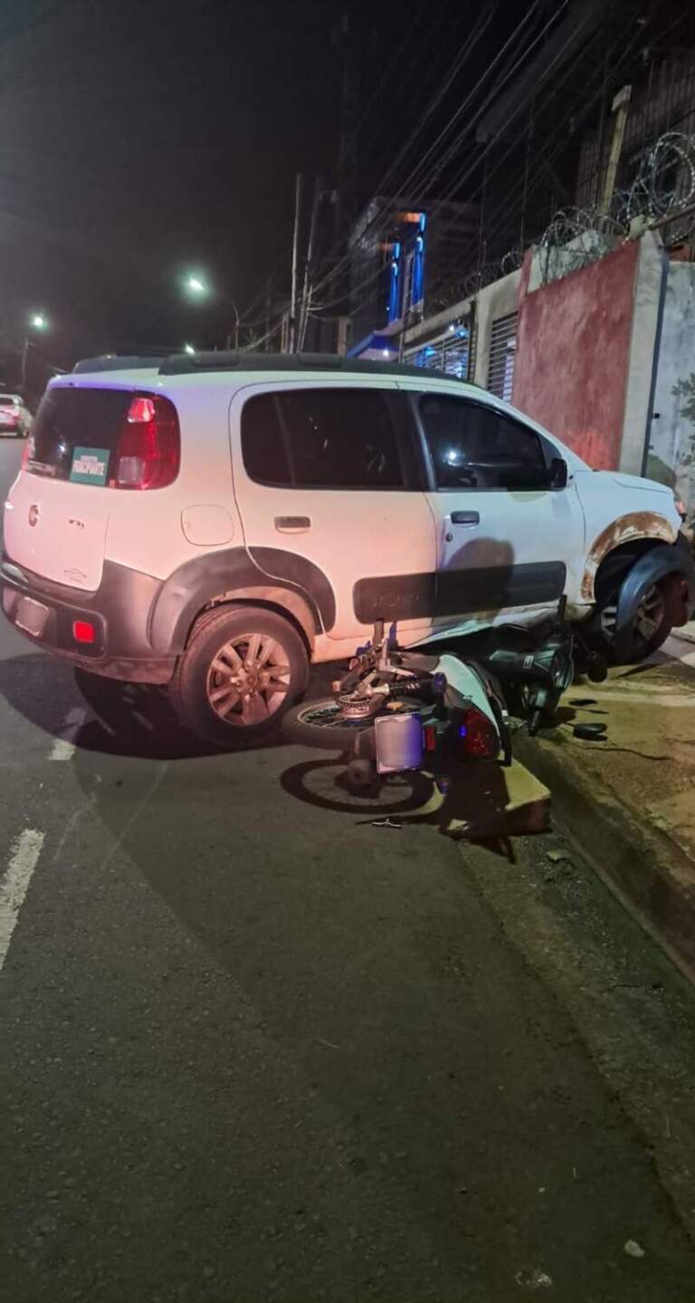 Choque entre auto y moto en Posadas dejó a un hombre hospitalizado imagen-34