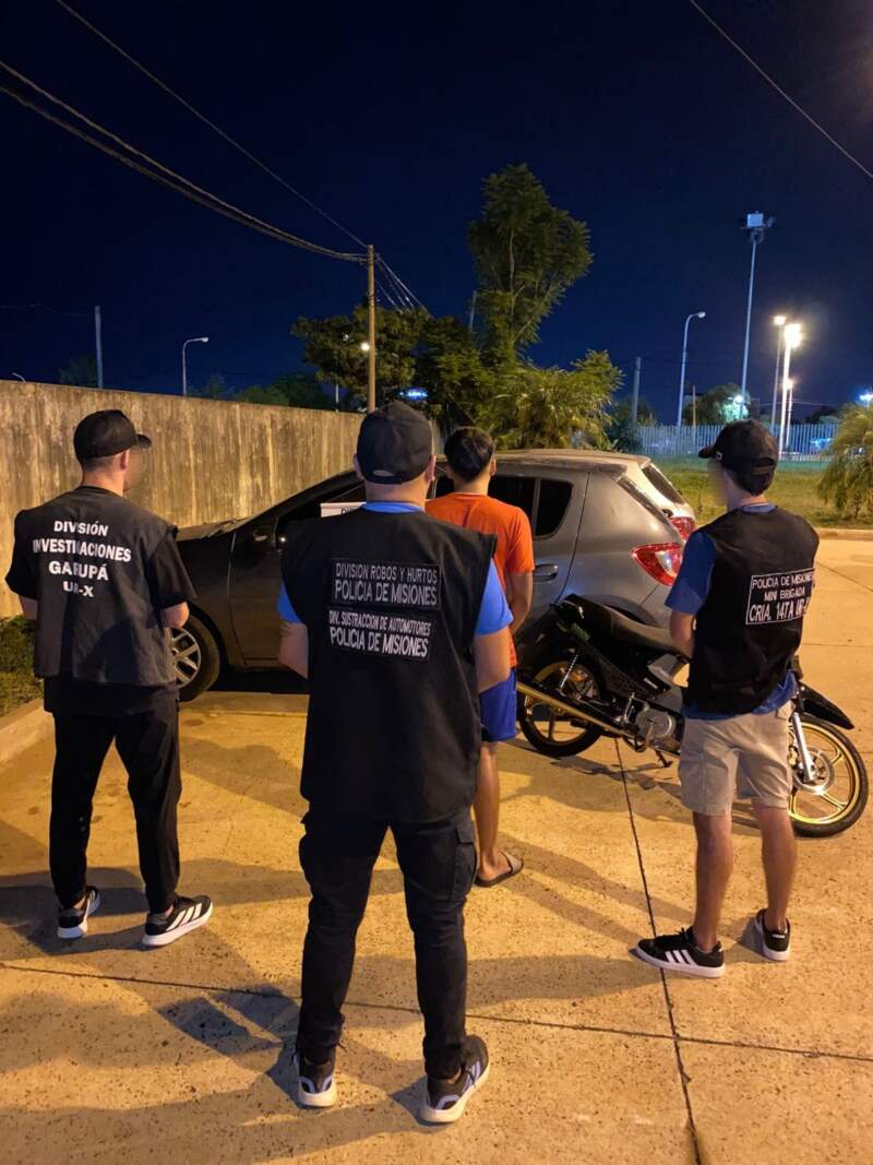 Capturaron al líder de la banda que asaltó a un transportista en Posadas: secuestraron el auto y la moto del golpe imagen-4