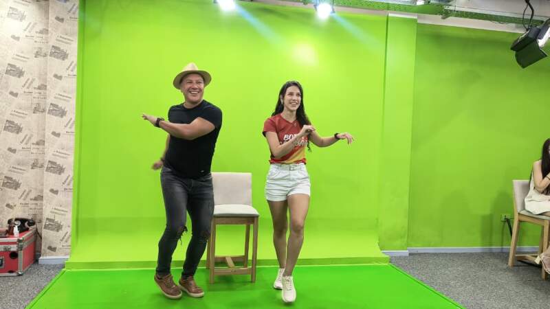 Entre plumas, samba y responsabilidad: la posadeña Mariana Verón contó cómo vivió su paso por el Sambódromo de Río imagen-8