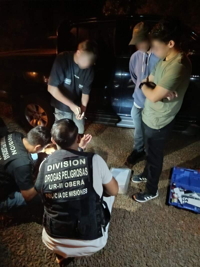 Cuatro operativos antinarcóticos en Misiones tuvieron como resultado 5 demorados y el secuestro de marihuana y cocaína imagen-2