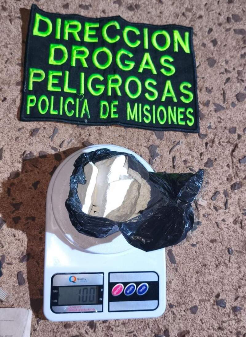 Cuatro operativos antinarcóticos en Misiones tuvieron como resultado 5 demorados y el secuestro de marihuana y cocaína imagen-8