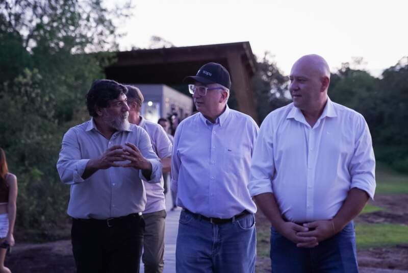 Passalacqua encabezó la “Serenata a Mbororé” y destacó la defensa histórica de la soberanía en Misiones 11 Passalacqua encabezó la “Serenata a Mbororé” y destacó la defensa histórica de la soberanía en Misiones imagen-10