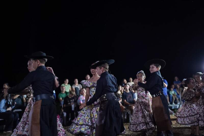 Passalacqua encabezó la “Serenata a Mbororé” y destacó la defensa histórica de la soberanía en Misiones 7 Passalacqua encabezó la “Serenata a Mbororé” y destacó la defensa histórica de la soberanía en Misiones imagen-6