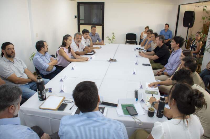 Para dar respuesta a reclamos vecinales sobre la gestión del agua, Ecología reunió a organismos para fortalecer el tratamiento de efluentes en Posadas imagen-15