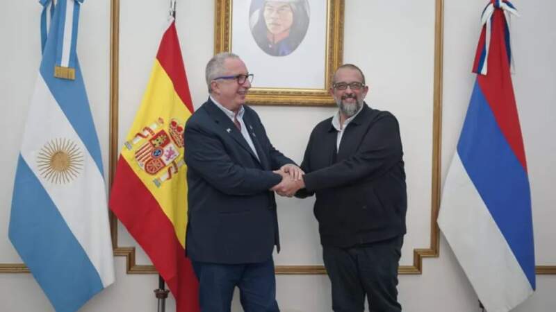 El Consulado de España llega a Posadas y atenderá trámites durante tres días imagen-1