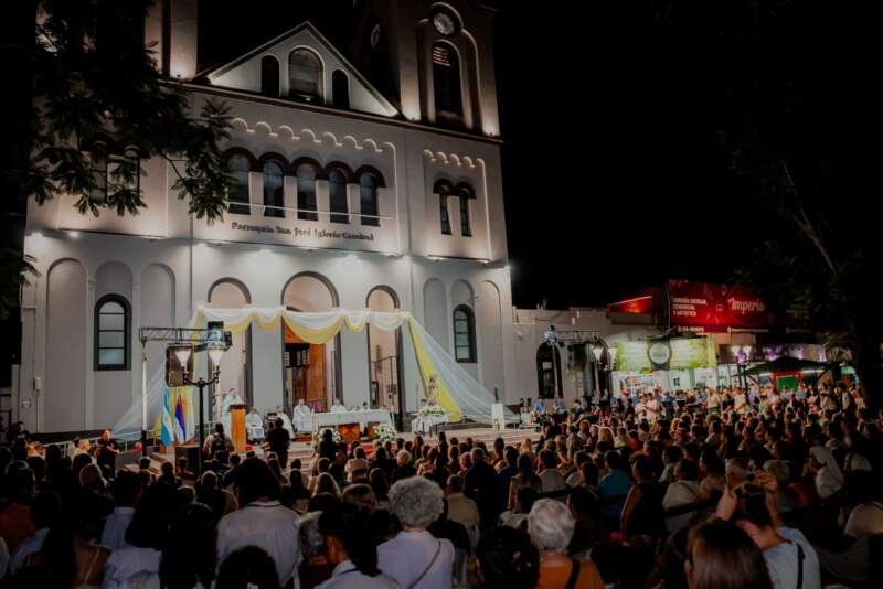 En la misa central por el día de San José Obrero el obispo destacó la importancia del compromiso y el trabajo colectivo para el crecimiento de la ciudad imagen-6