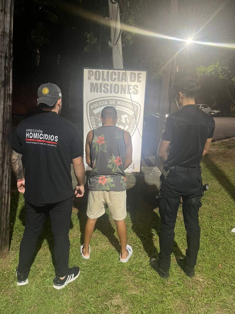 Irrumpieron armados con cuchillos en una vivienda buscando a “Polaquito” y dejaron a un joven en estado crítico: hay un detenido imagen-13