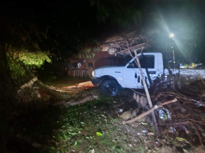 Desató una peligrosa fuga tras chocar un comercio y terminó detenido en Wanda imagen-12