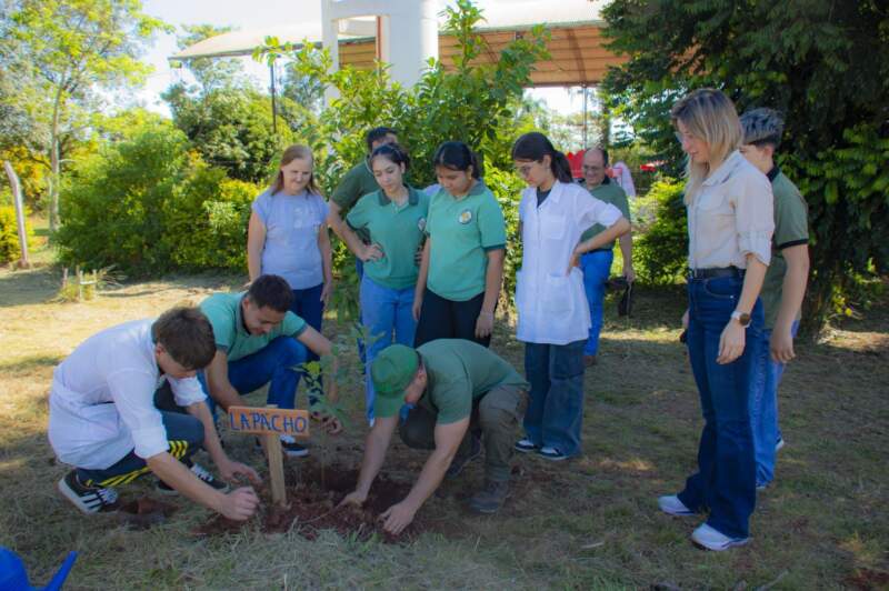 Por el Día Internacional del Agua, Ecología promovió el uso responsable del recurso con actividades en Puerto Leoni imagen-28