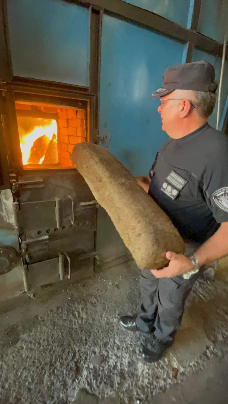 Destruyeron casi una tonelada y media de droga incautada por la Policía y resguardada en comisarías de Misiones 9 Destruyeron casi una tonelada y media de droga incautada por la Policía y resguardada en comisarías de Misiones imagen-8