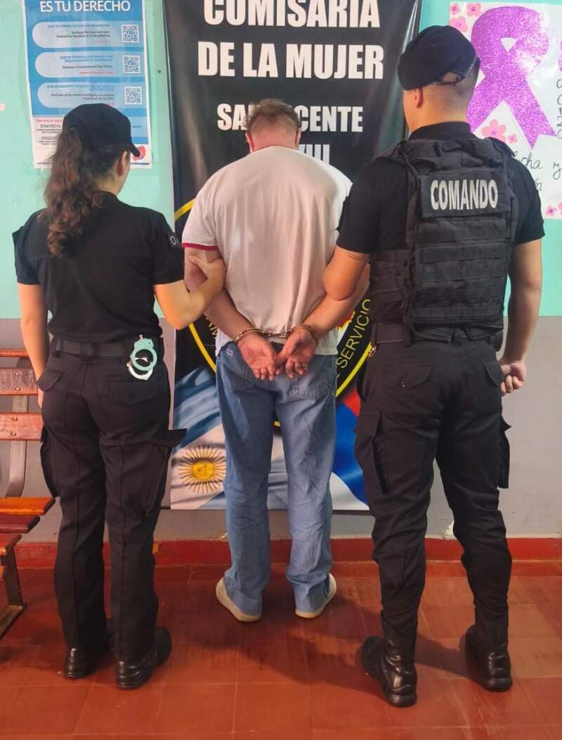 Vecinos escucharon los gritos y alertaron al 911: detuvieron a un violento en San Vicente imagen-2