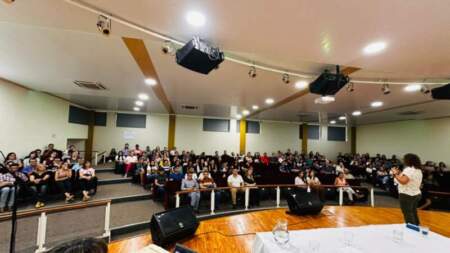 Prevención del suicidio: más de 600 docentes se capacitarn en Oberá Prevención del suicidio: más de 600 docentes se capacitarn en Oberá imagen-2