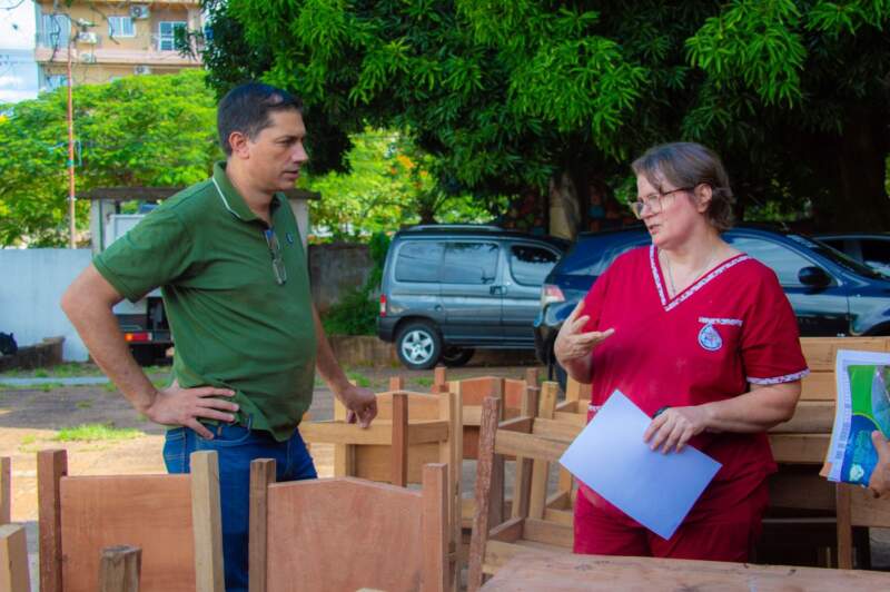Ecología entregó mobiliario fabricado con madera decomisada al Hogar de Niñas Santa Teresita imagen-4
