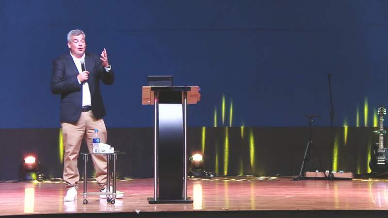 Gritar para salir: del pozo de la desesperación a una fe que no se rinde imagen-4