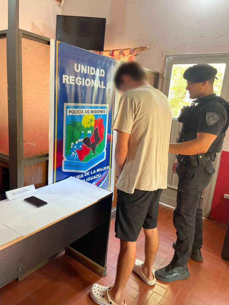 Detuvieron a un joven en una causa por presunta pornovenganza y desobediencia judicial 3 Detuvieron a un joven en una causa por presunta pornovenganza y desobediencia judicial imagen-2