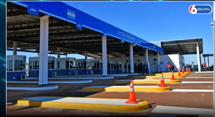 Coimas en la frontera: 71 involucrados en una red que operaba en el puente Posadas–Encarnación imagen-2