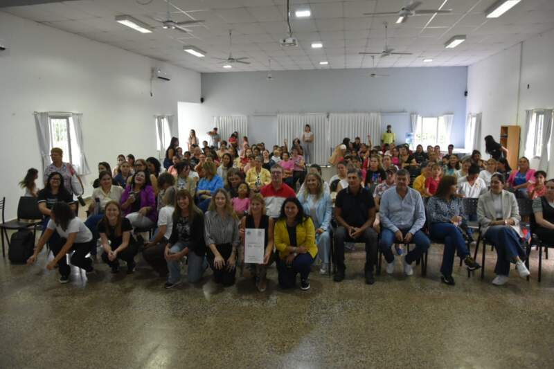 El Parlamento de la Mujer acercó espacios de participación y formación a Almafuerte 27 El Parlamento de la Mujer acercó espacios de participación y formación a Almafuerte imagen-26