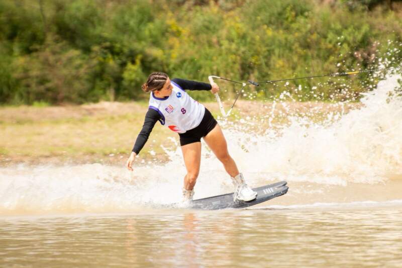 Posadas recibirá una clínica de wakeboard con el entrenador de la Selección Argentina y se prepara para el Campeonato Argentino con riders de la región imagen-52