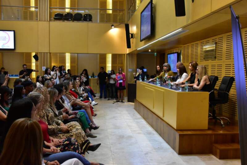 La Cámara de Representantes realizó una jornada sobre climaterio y menopausia con participación de especialistas y referentes nacionales imagen-6