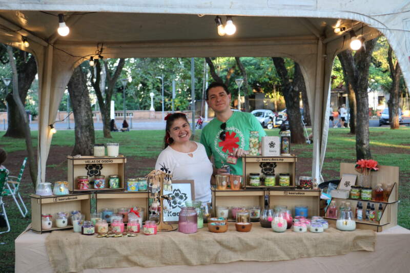 La Legislatura acercó a las emprendedoras a la comunidad con la feria “Mujeres que impulsan Misiones” en el Parque Paraguayo 5 La Legislatura acercó a las emprendedoras a la comunidad con la feria “Mujeres que impulsan Misiones” en el Parque Paraguayo imagen-4