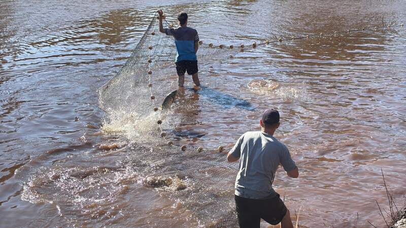“Es clave que los funcionarios recorramos los municipios para profundizar la gestión”, dijo Carlos Sartori durante despesque en Campo Viera imagen-6