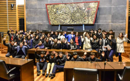 Del frío al debate: estudiantes coparon la Legislatura con preguntas y participación imagen-3