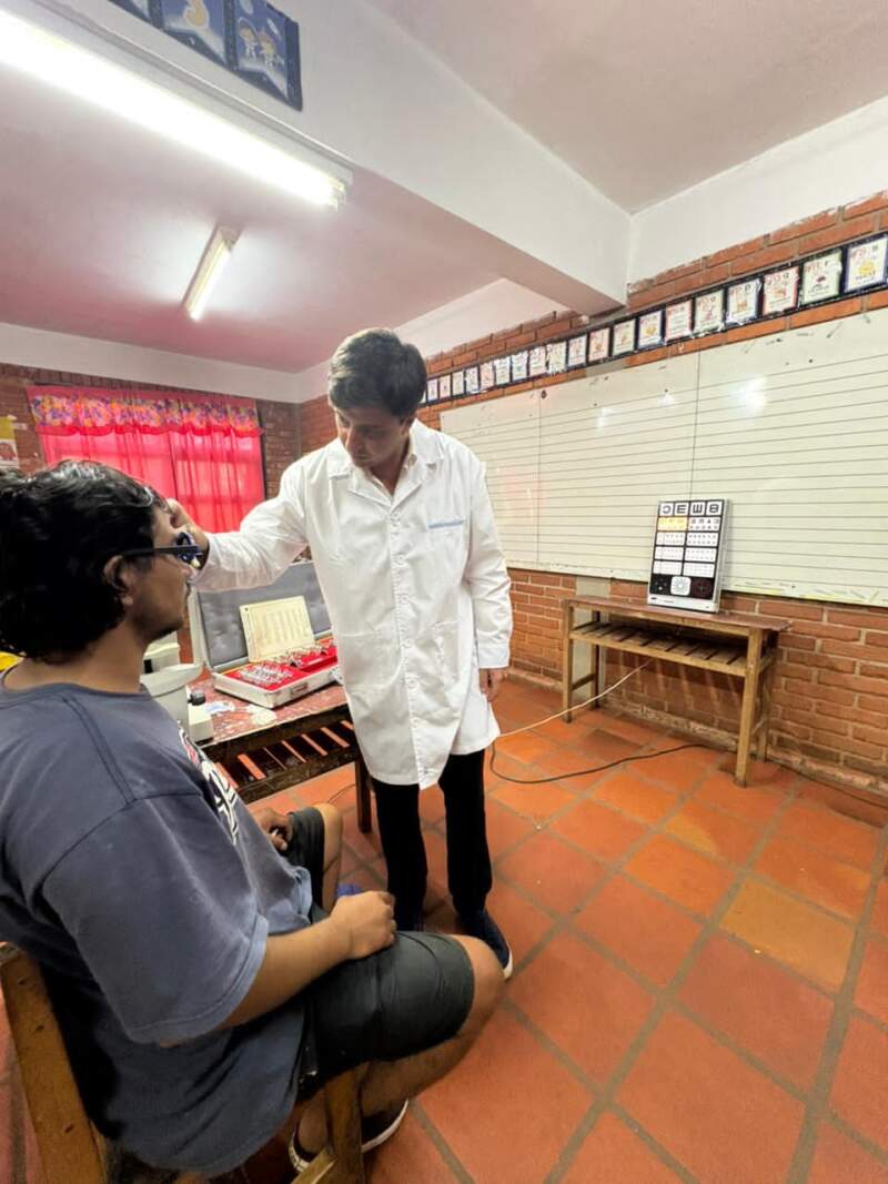 Con más de 800 vecinos, el PAS Posadas desplegó un operativo integral de salud, asesoramiento y servicios gratuitos en Villa Cabello imagen-6