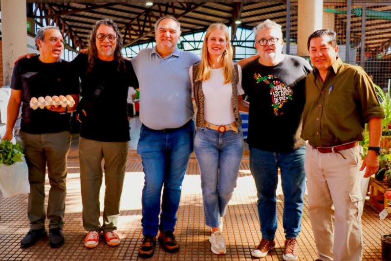 El Mercado Concentrador realizó su Primer "Sábado Cultural" con producción local, música y comunidad imagen-6