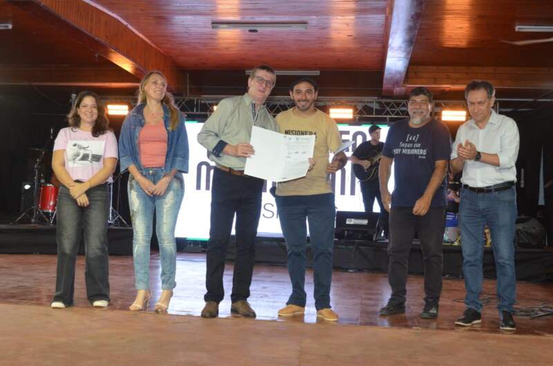 Montecarlo vibró con el Festival Sentir Misionero: multitud, emoción y cultura en escena imagen-10